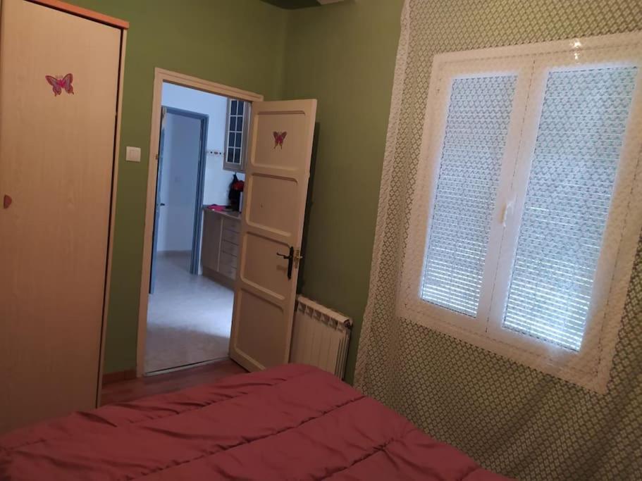 Amplio Piso En Centro Con Balcon Daire Cuenca  Dış mekan fotoğraf